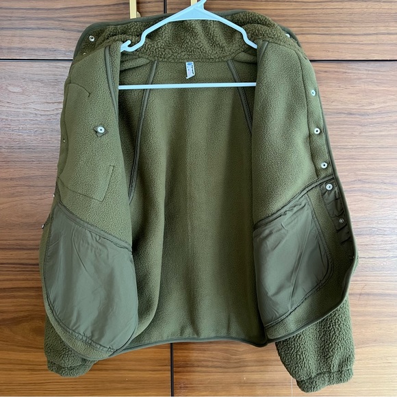 NWT FP Movement Free People Hit The Slopes Fleece Jacket Army Green XS - Picture 8 of 12